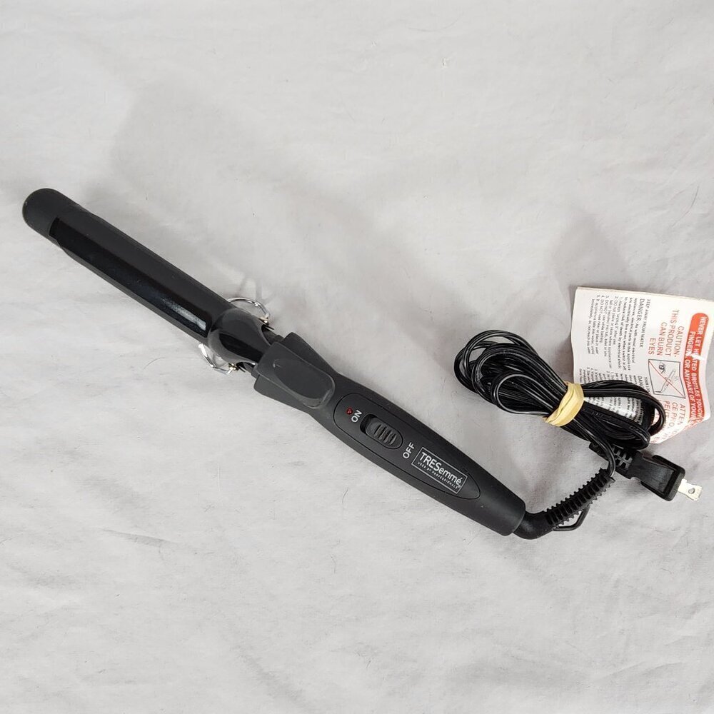 TRESemme Black 25 Watts 125 Volts 1.25” Curling Iron Model 1450718 Works
